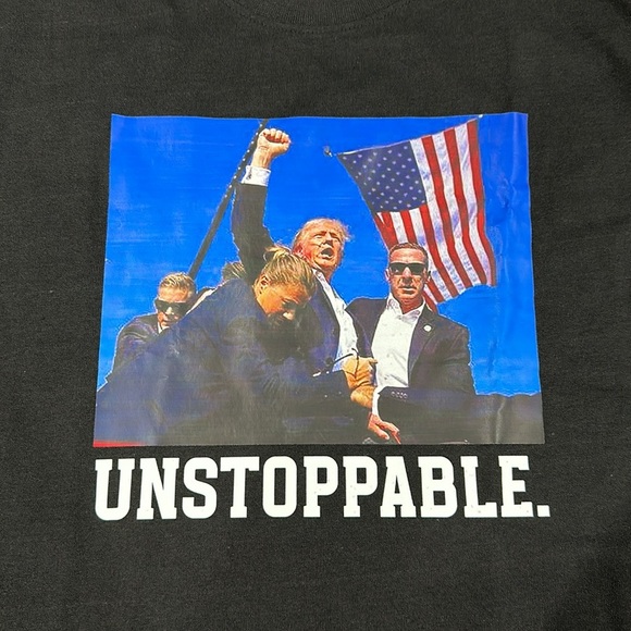 Trump Unstoppable T-Shirt - M - Picture 3 of 6
